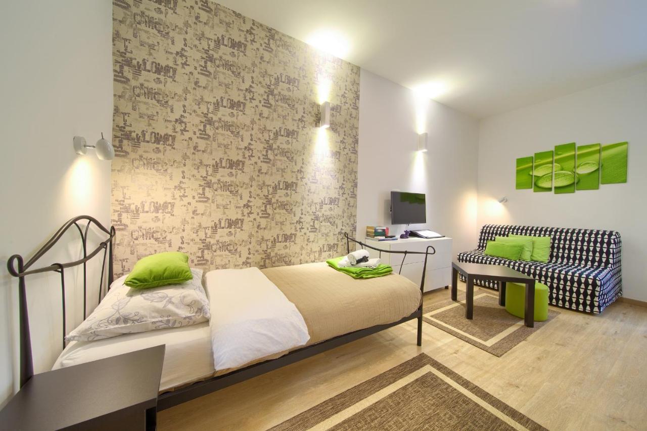 Logo Apartments 5 Min Walk To Main Square Ζάγκρεμπ Εξωτερικό φωτογραφία