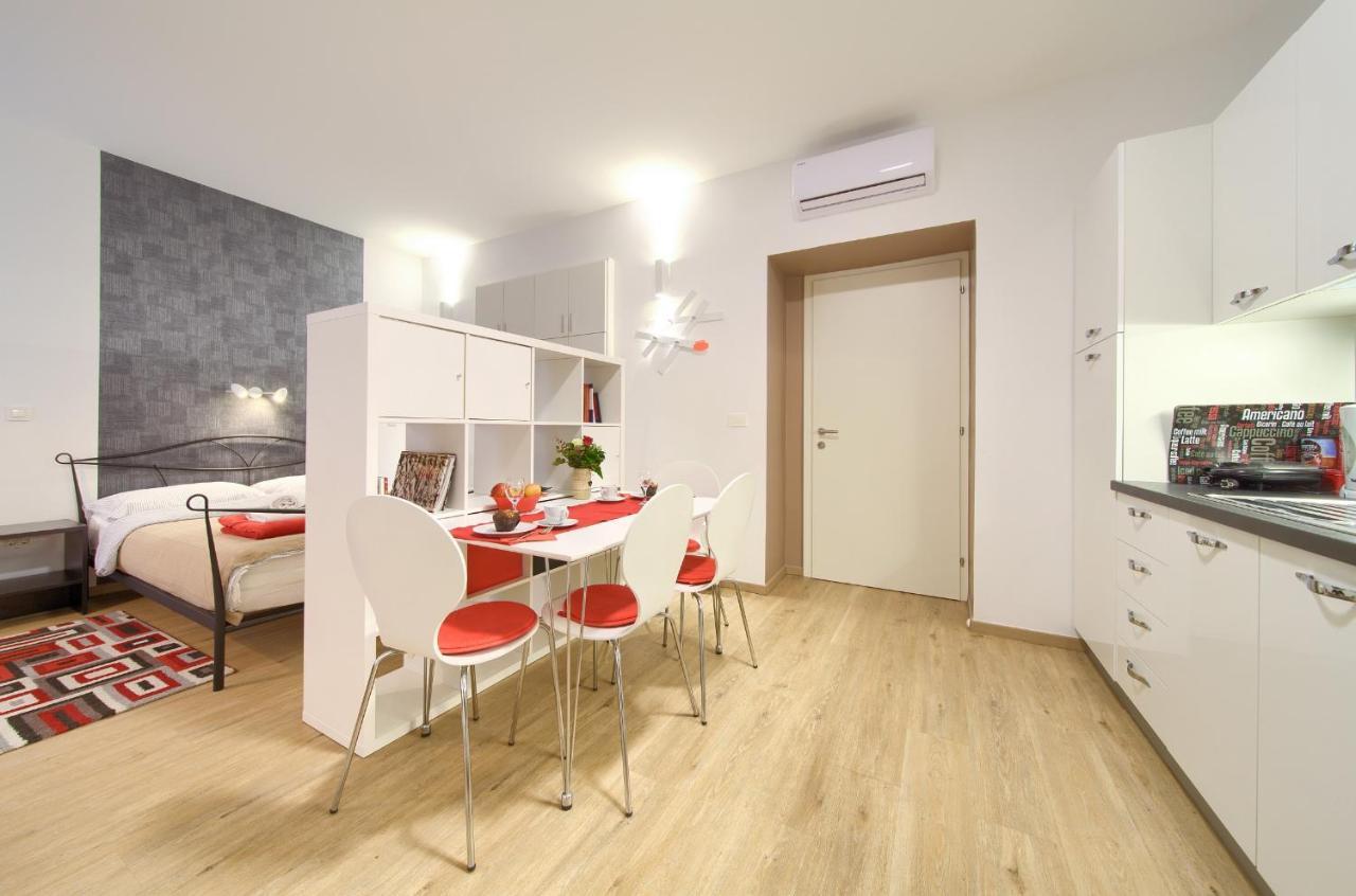 Logo Apartments 5 Min Walk To Main Square Ζάγκρεμπ Εξωτερικό φωτογραφία