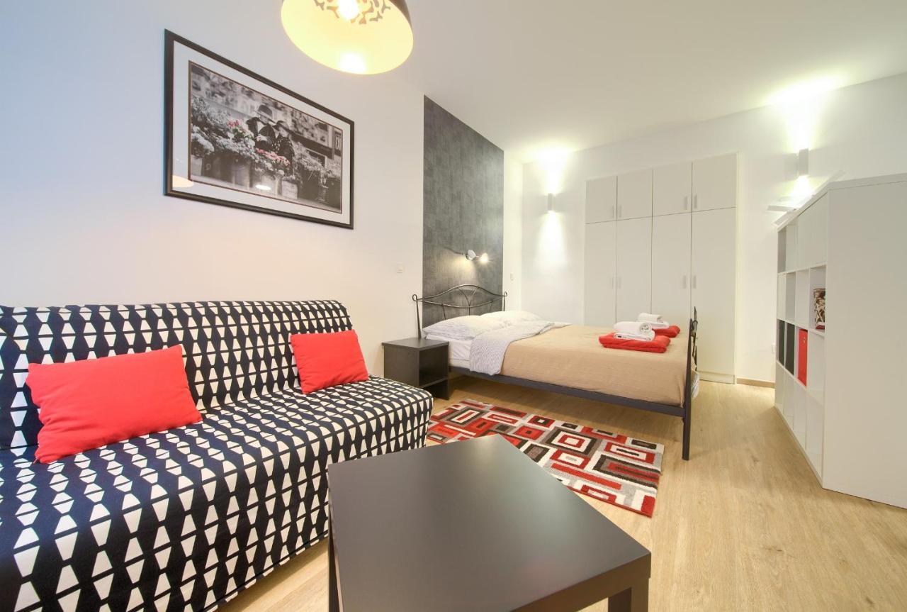 Logo Apartments 5 Min Walk To Main Square Ζάγκρεμπ Εξωτερικό φωτογραφία